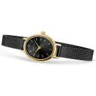 Bering Classic női karóra 11020-132, fekete számlappal, fekete nemesacél szíjjal